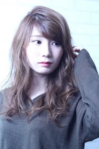 セミロング 宇賀 秀憲のヘアスタイル