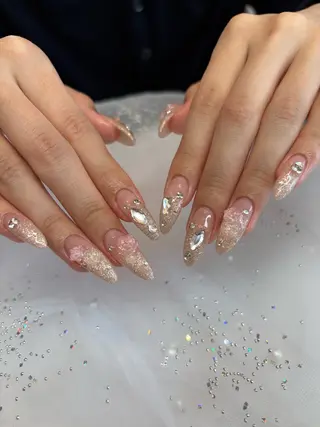 ネイル e’s nail Lumièreのネイルデザイン