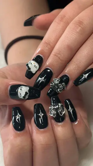 ネイル Ru _Baddiesのネイルデザイン