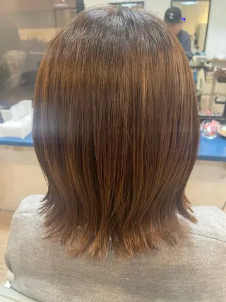 カラー すやま もえのヘアスタイル