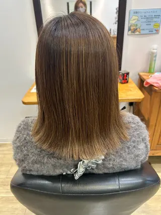 ミディアム misato 💜🖤　フラムのヘアスタイル