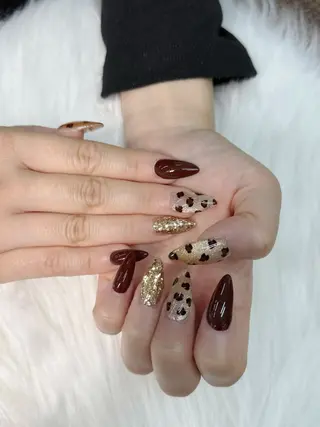 ネイル Dyo Nail_Royalのネイルデザイン