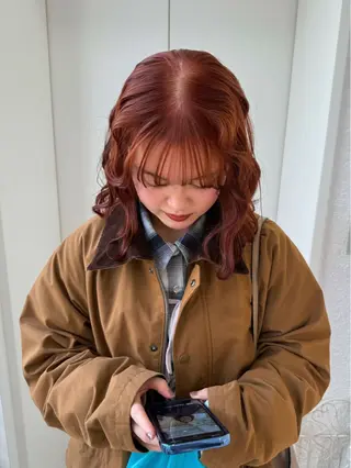 ミディアム カラー まろやか艶ベージュ 🧸🪞Honoのヘアスタイル