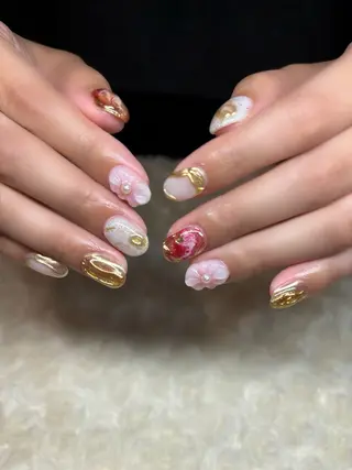 ネイル e.b.mimi Wakanaのネイルデザイン
