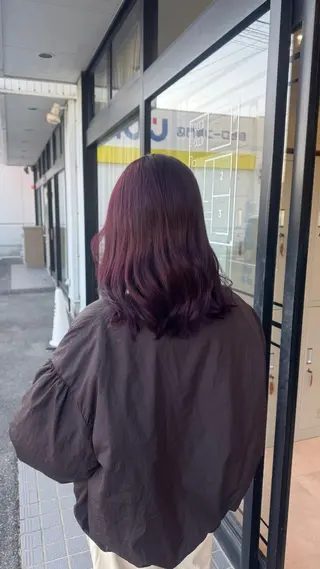 ミディアム 亀田 幸美のヘアスタイル