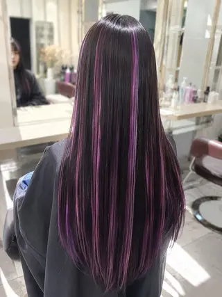 ロング カラー 佐伯 りょうのヘアスタイル