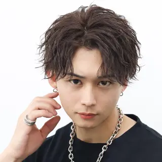 カラー パーマ メンズ 🔥メンズ極🔥韓国 シャドウ/波巻き柿崎のヘアスタイル