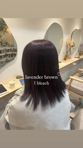 カラー 山口 愛結のヘアスタイル
