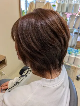 ショート 塚原 友紀子のヘアスタイル