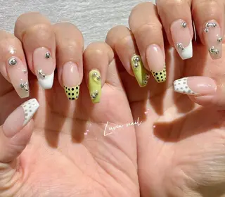 ネイル 🎀Luvia nail 池袋✨のネイルデザイン