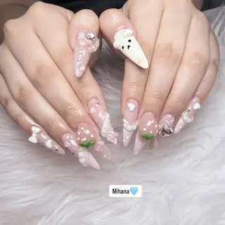 ネイル MIHANA YUKIのネイルデザイン