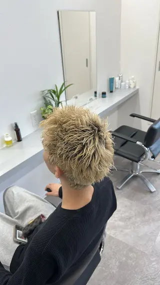 ショート 佐藤功真/ ブリーチなしカラーのヘアスタイル