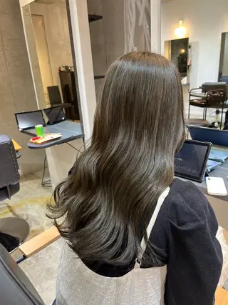 ロング 🍒艶髪カラー🍒 青木 瞳のヘアスタイル