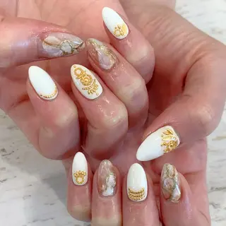ネイル 【 RILUNA 】 三鷹のマツエク・マツパデザイン