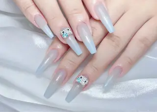 ネイル D-BEAUTY Nailsalonのネイルデザイン