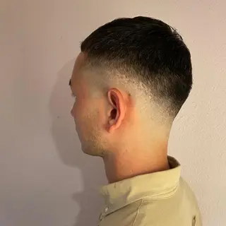 ショート 板倉 涼太のヘアスタイル