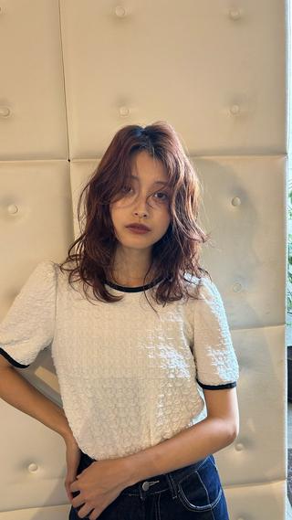 セミロング NanaKo 表参道 レイヤー/ハッシュのヘアスタイル