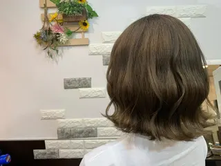 ミディアム 大人デザイン 🍃MORIKA🍃のヘアスタイル