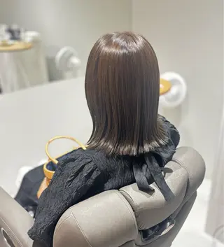 ミディアム 白土 さくらのヘアスタイル