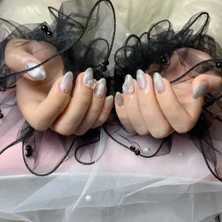 ネイル HIKARIHANA NAILのネイルデザイン