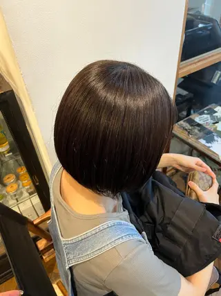 ショート カラー sora /ブリーチ /レイヤーカットのヘアスタイル