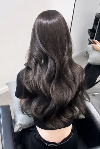 カラー 𝐚𝐥𝐛┊︎ Honoka🎀のヘアスタイル