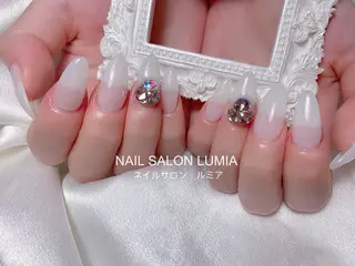 ネイル ネイルサロン ルミア Lumia 店長施術のネイルデザイン