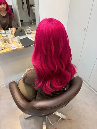 カラー 井上 悠人のヘアスタイル