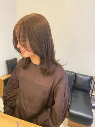 ミディアム 中村 莉子のヘアスタイル