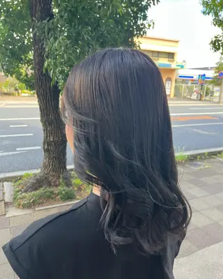 セミロング カラー RuLaN AMIのヘアスタイル
