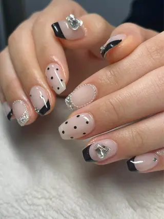 ネイル dimples yuki🎀 ꒷꒦♡のネイルデザイン