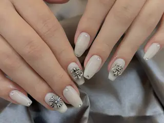 ネイル Lignal. liit KAEDEのネイルデザイン