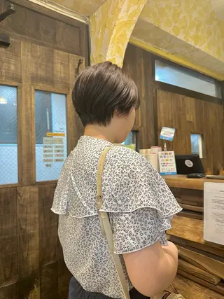 ショート カラー ショート/ボブ /髪質改善/内山翔太のヘアスタイル