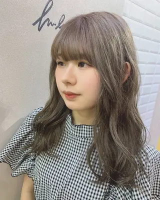 ロング カラー hubhair レイヤー/透明感のヘアスタイル