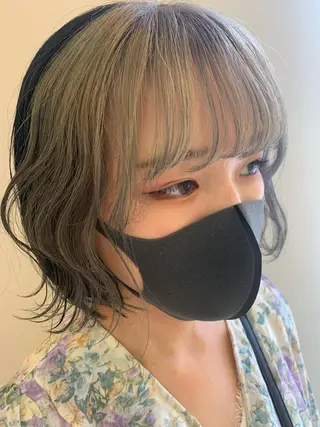 ショート カラー 暖色/ブリーチカラー 🎀 M i k uのヘアスタイル