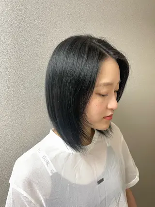 ミディアム ニュアンスカラー/ 🫧レミ(坊主)のヘアスタイル
