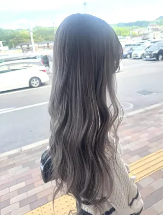 ロング カラー r i n k aのヘアスタイル