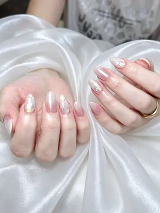 ネイル ENsalon AKIRAのネイルデザイン
