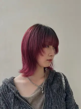 ショート カラー 中谷 あずみのヘアスタイル