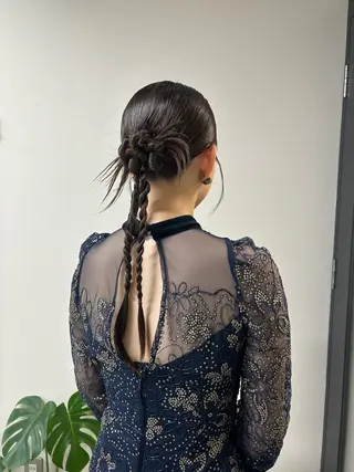 ロング ヘアアレンジ AKO .のヘアスタイル