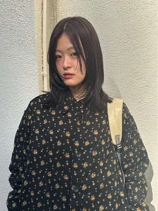 ミディアム カラー もりしま あやかのヘアスタイル