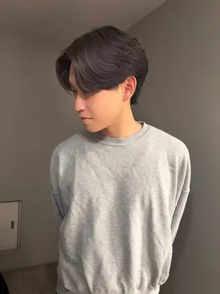 ショート パーマ メンズ センターパート特化 井上健太のヘアスタイル