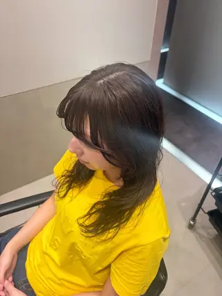 ロング カラー 佐野 えり奈のヘアスタイル
