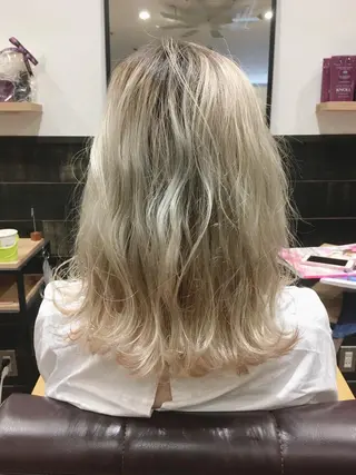 ロング カラー 栗林 実莉のネイルデザイン