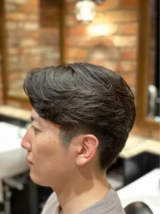 ミディアム メンズ 佐藤 瑛太のヘアスタイル