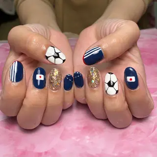 ミディアム hs nail salonのネイルデザイン