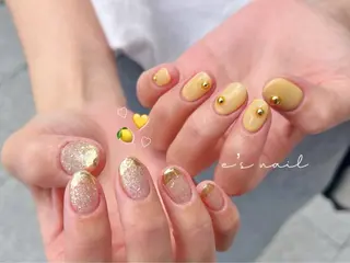 ネイル e’s nail Lumièreのネイルデザイン