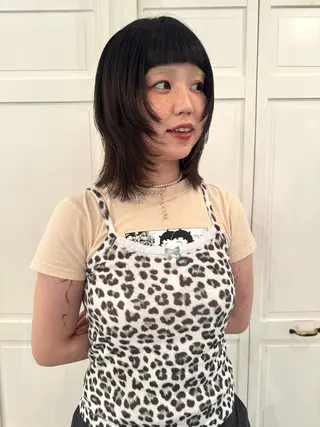 ミディアム ブリーチカラー🎀 韓国風/寺門美優のヘアスタイル