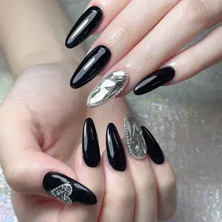 ネイル Queen's ゆなのネイルデザイン