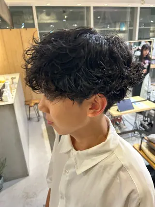 メンズ メンズ清潔感のプロ 💈メンズパーマ藤田のヘアスタイル